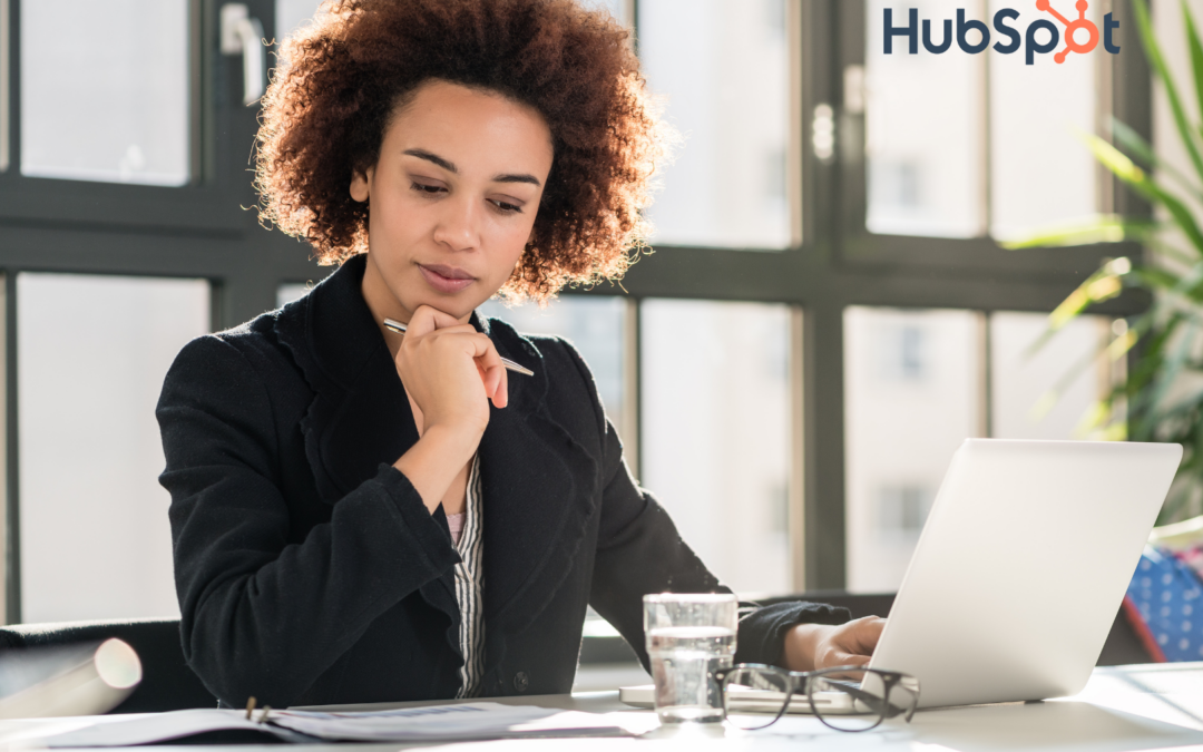 Generación de informes con IA: Optimiza tu análisis de datos con HubSpot